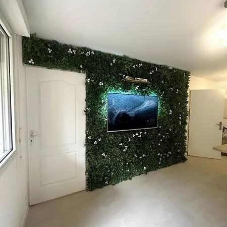 Geneva Jungle Loft * Gaillard