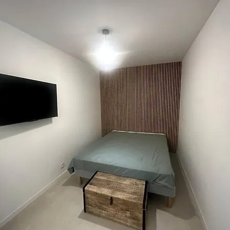 Geneva Jungle Loft Apartment Gaillard