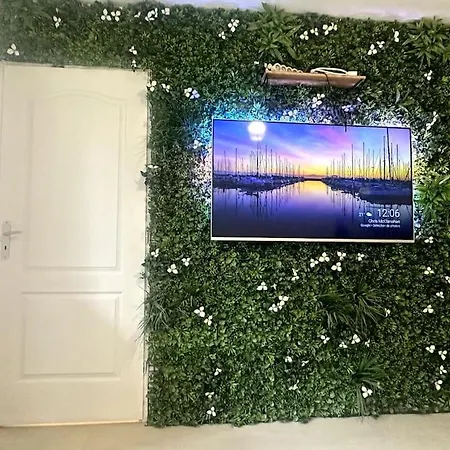 Apartman Geneva Jungle Loft *